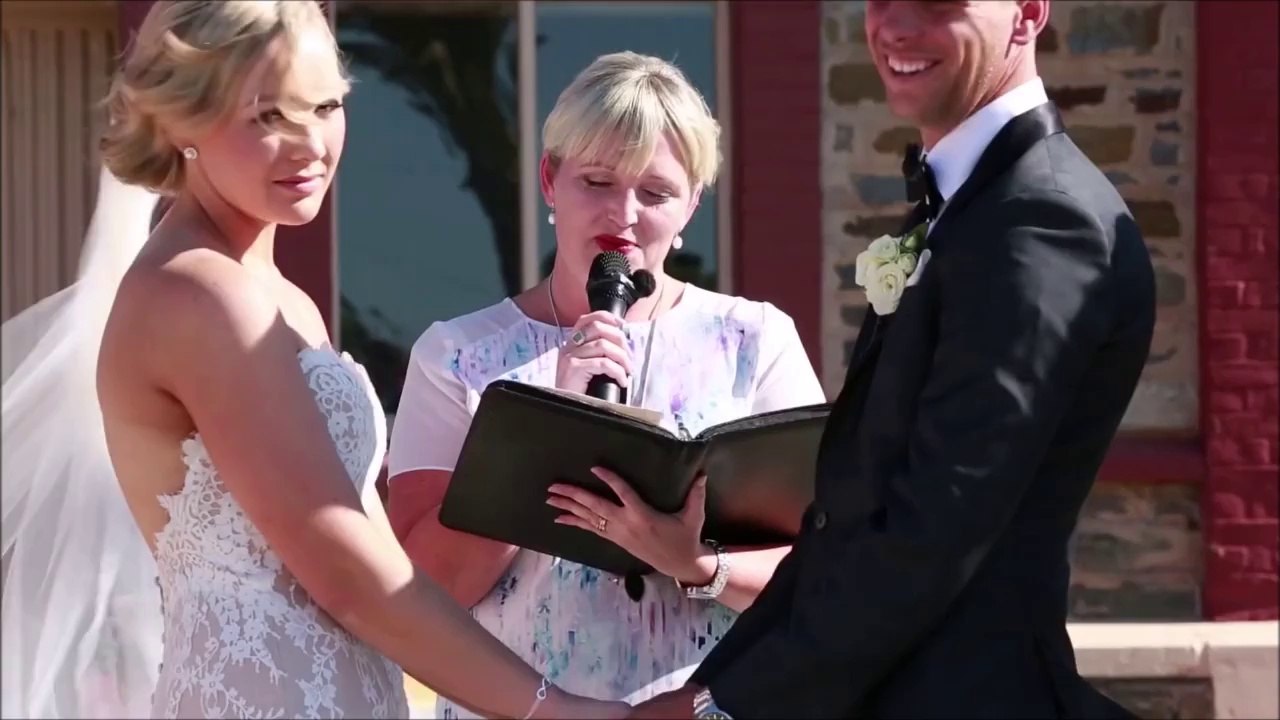 La chose que vous n'avez pas envie d'entendre pendant votre mariage : "j'ai envie de faire caca"