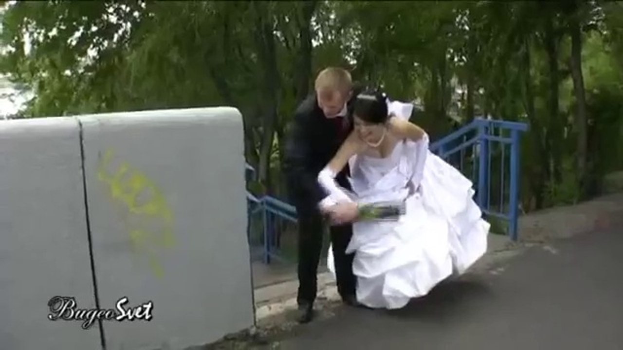 Думаете у вас самая веселая свадьба! Посмотрите это