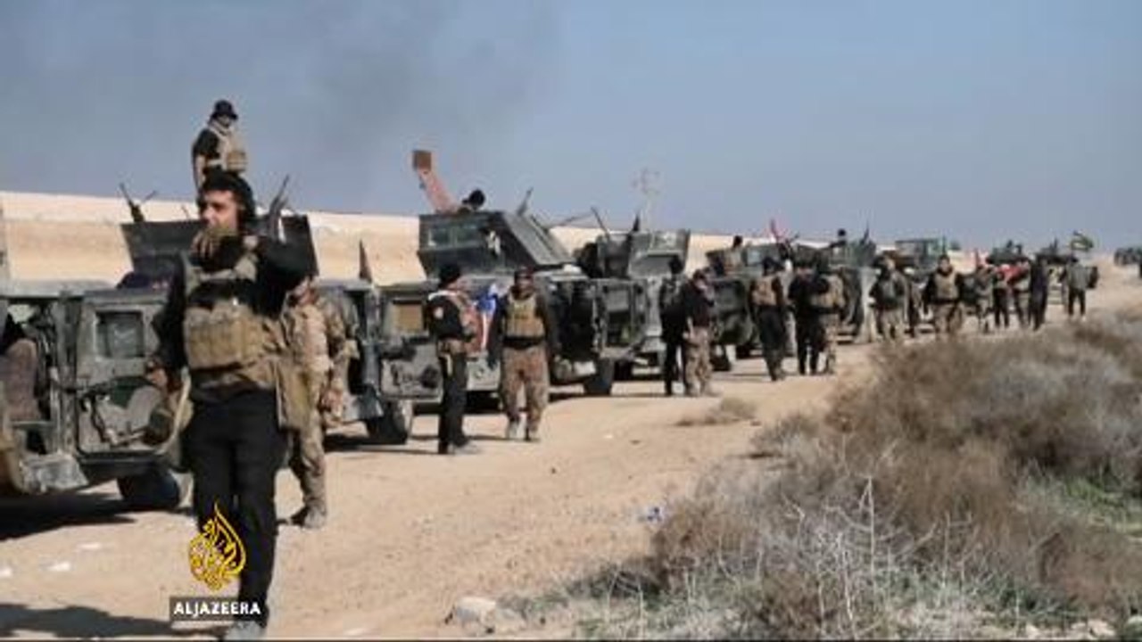 Iraqi forces try to recapture Ramadi from ISIL