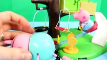 Peppa Pig Tree House Playset with Mummy Daddy George and Peppa!