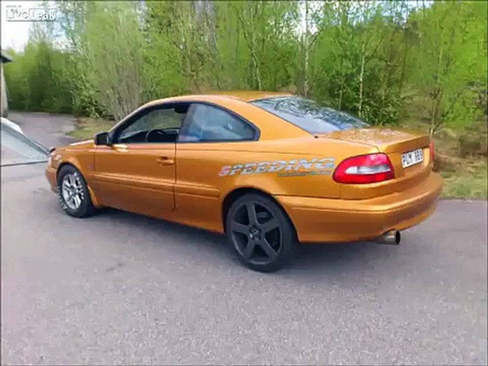 Volvo C70 A 320km/H Dá Lenha A Uma CBR1000 E Um Audi S6