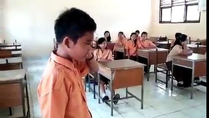 Beautiful Voice of Makkah Mukkarma  Azaan by Malaysian Student