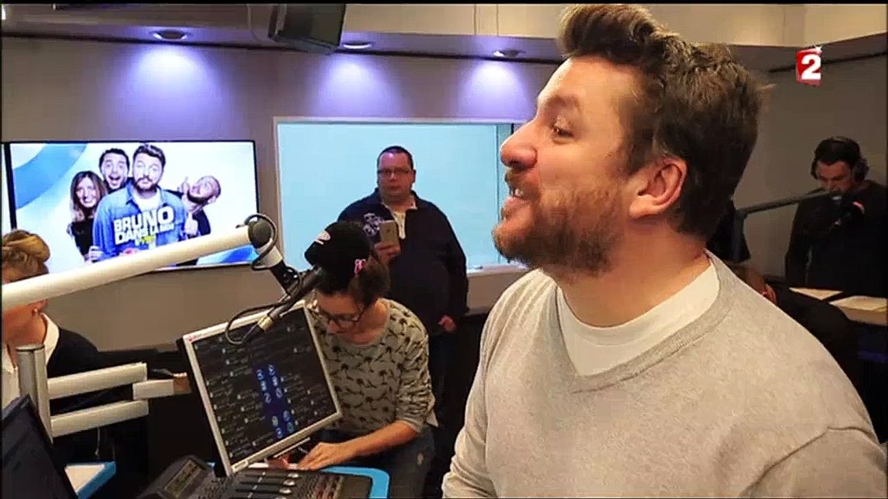 Bruno Guillon raconte son marathon quotidien entre la radio et la préparation de la soirée théâtre de France 2 - Regarde