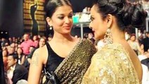 OMG! Aishwarya Rai Bachchan Calls Rekha 'Maa'(Mother)