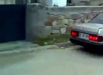 Capteur de distance pour voiture fait maison... Aide au stationnement en mode russe