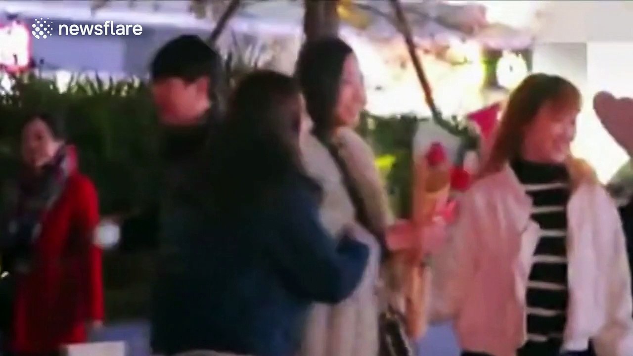 Girl rejects boyfriend's proposal reportedly because diamond on ring was "too small"