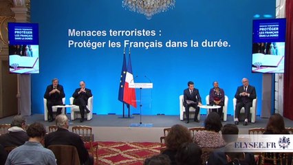 Christiane Taubira et Manuel Valls s'expriment après la cacophonie autour de la déchéance de nationalité