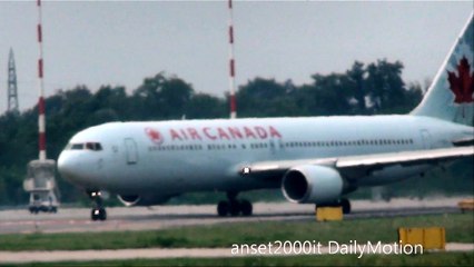 Air Canada Boeing 767. Takeoff at