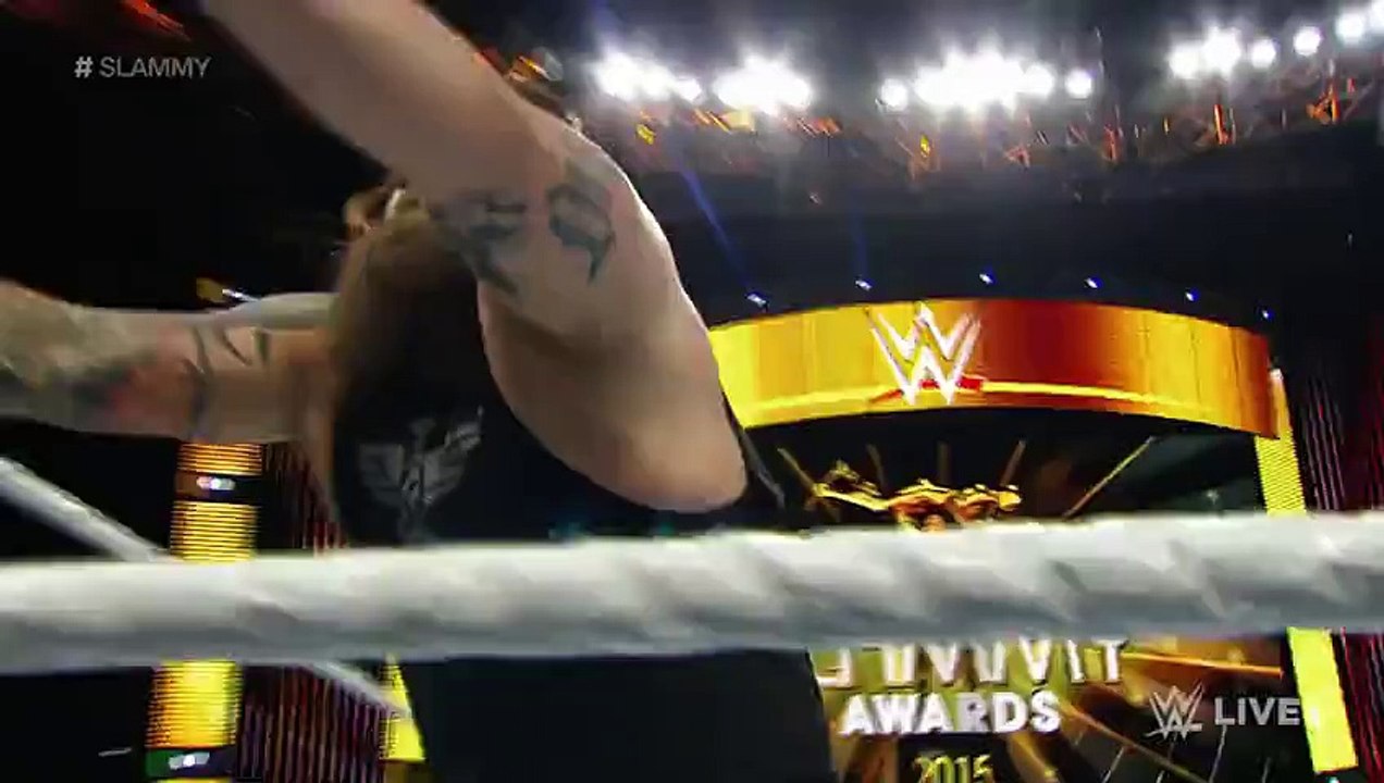 WWE Kane vs. Bray Wyatt- Raw, December 21, 2015 - HD [720p]