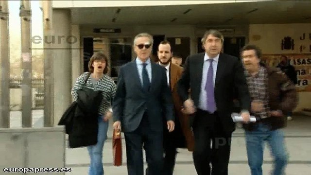 Andreu propone juzgar a Rato por las 'tarjetas black'