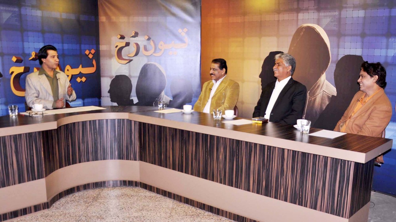 Who is running Sindh Affairs? Viceroy or King  24-12-2015