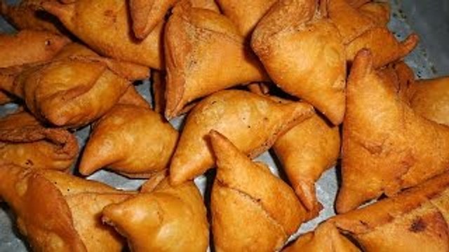 Samosa Making Process | How To Make Aloo Samosa | Indian Street Food.