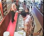 jewellery shop Robbery attempt  FAIL !!!