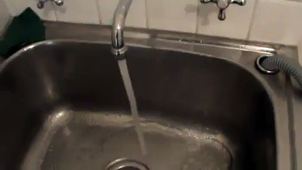 Fixing a tap when the stop tap will not turn off Dailymotion Video