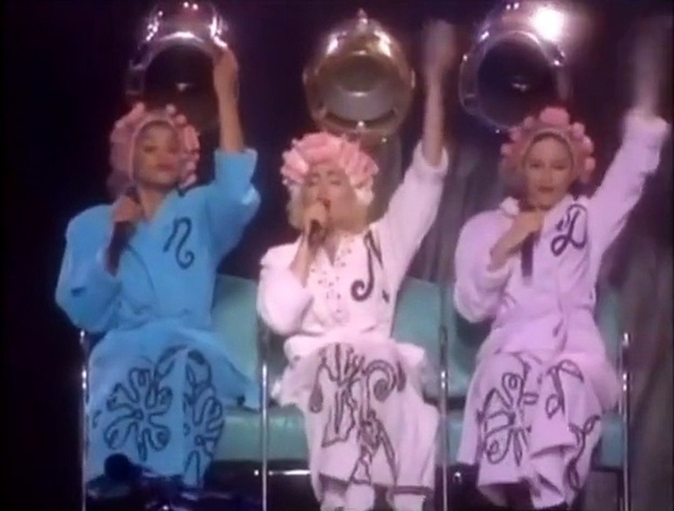 Madonna - Material Girl [Blonde Ambition Tour]