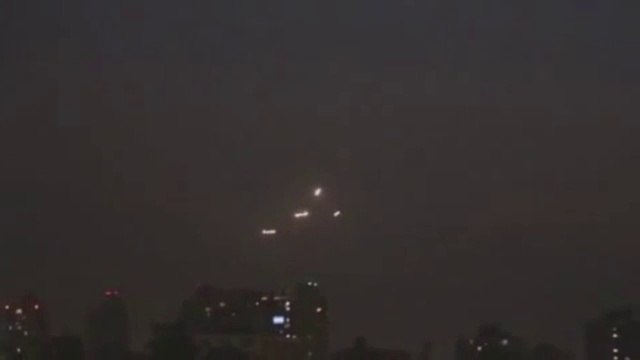 Watch this fascinating UFO sighting caught on camera