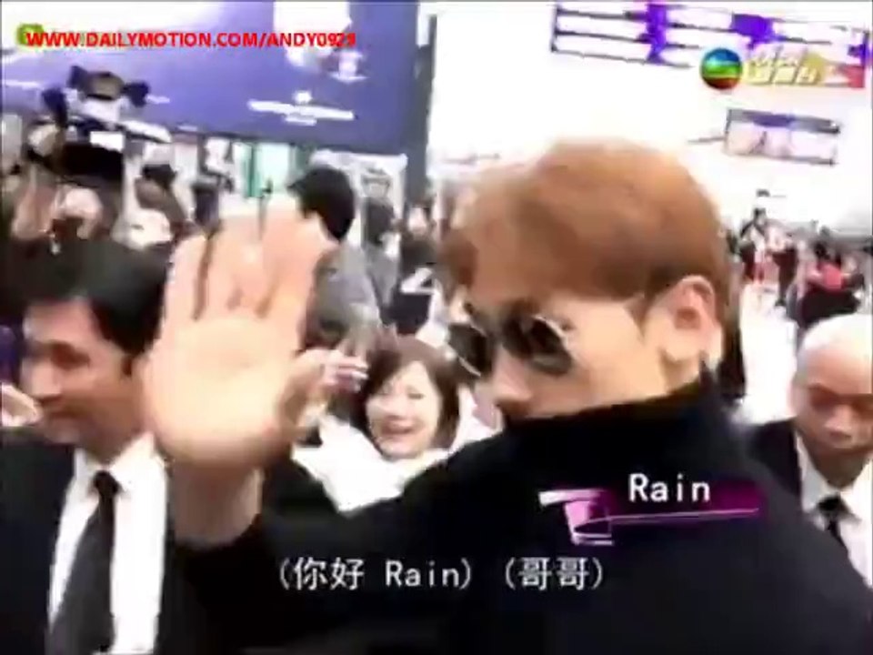 Rain Jung Ji-Hoon 在香港 機場 2015年12月4日。