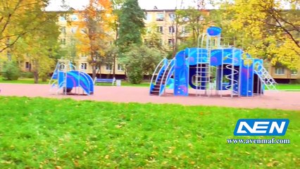 Aire de jeux pour enfants dans le style de la PROCHAINE. Les enfants des terrains de jeux de la société AVEN