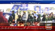 Ary News Headlines 16 December 2015 , Story Of Some APS Peshawar Martyred Mothers
