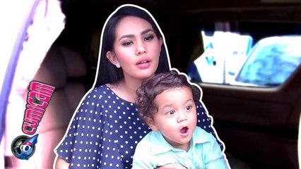 Anak Minta Papa, Kartika Kerepotan - Cumicam 24 Desember 2015