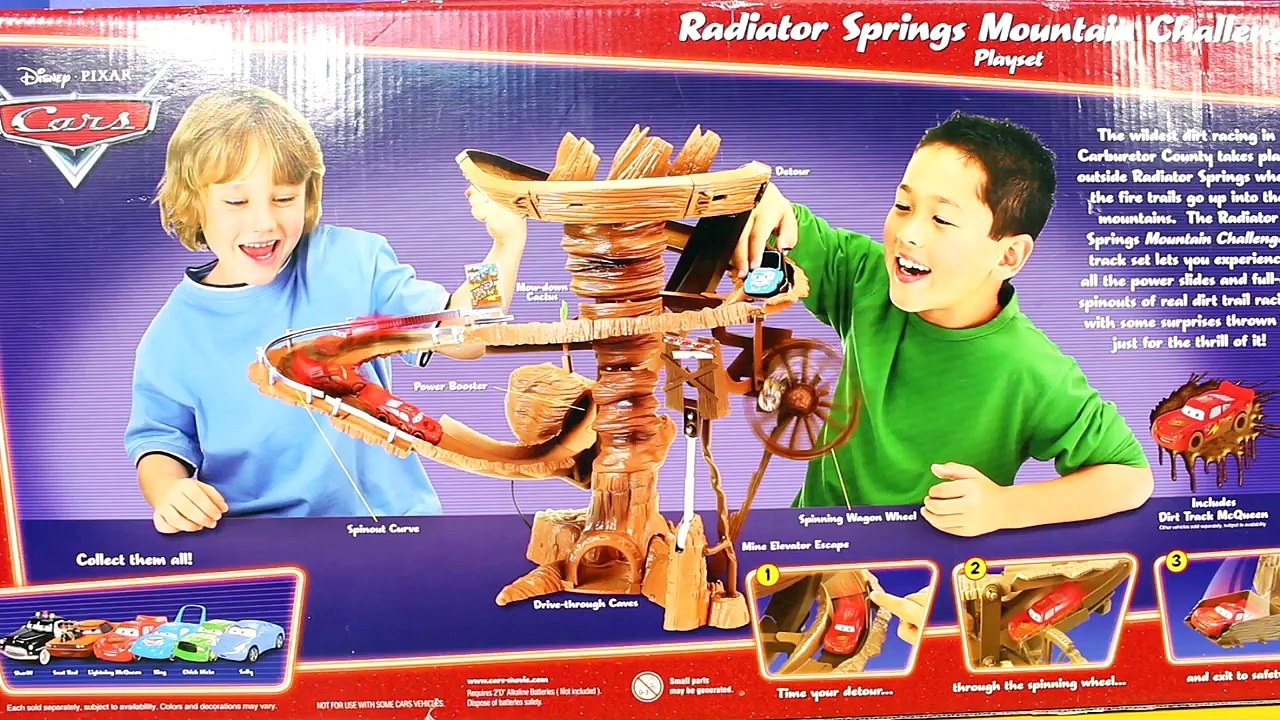 Disney Pixar Cars Radiator Springs Mountain Challenge Playset Race Lightning McQueen