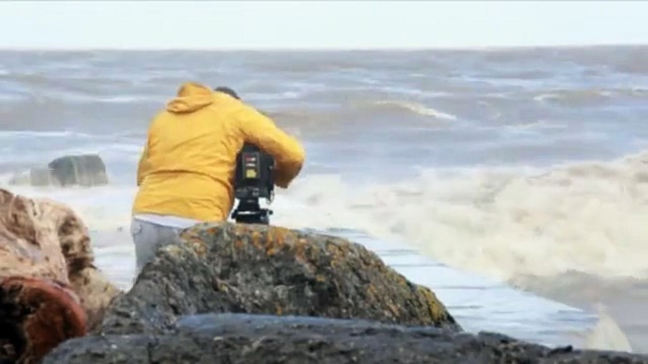 Incredible video -  fishing boats in rough sea