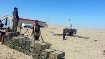 Baiji: Iraqi Popular Mobilization 122 mm howitzers D-30 (2A18) in action against ISIS posi