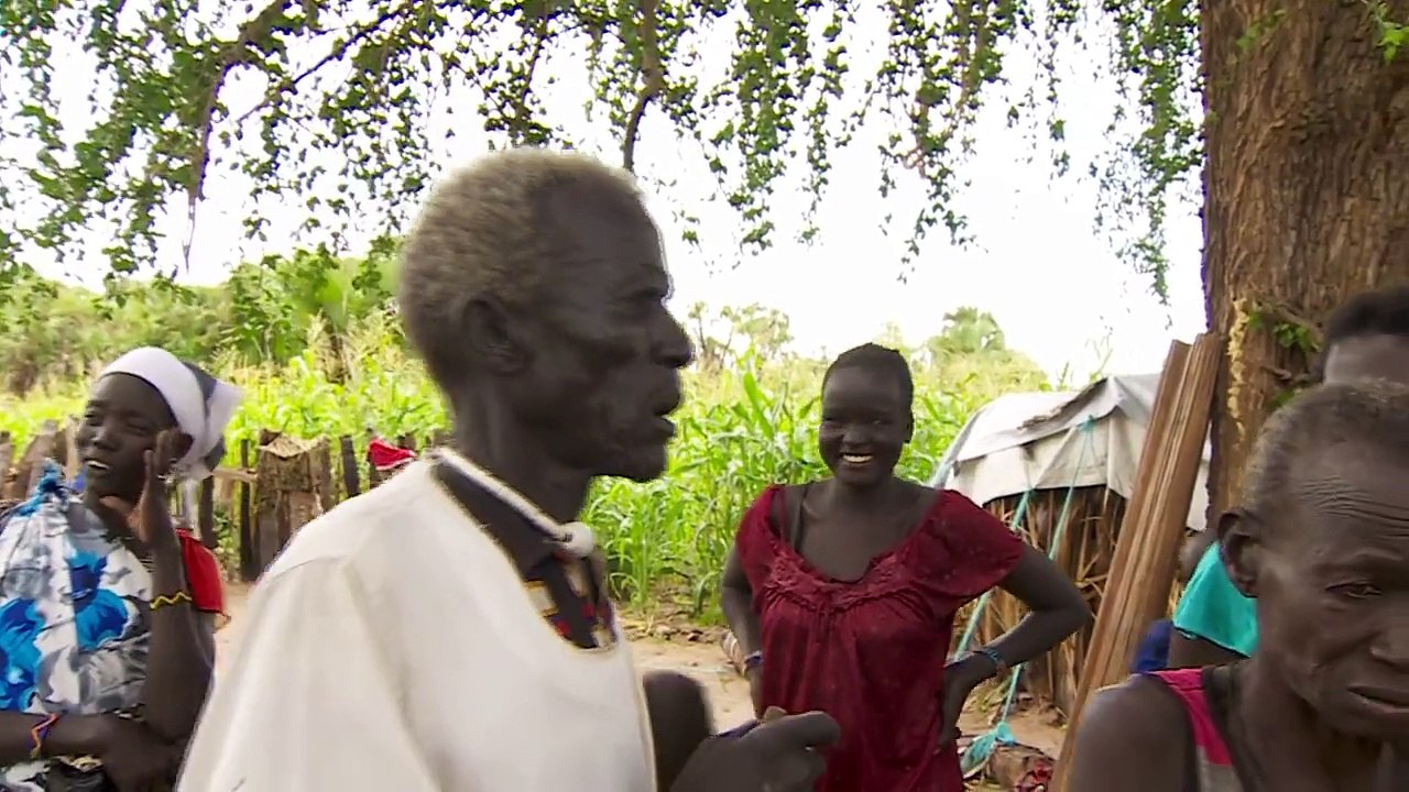 South Sudan: Breaking the rules of war - BBC News