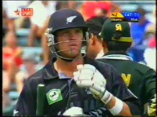 Shoaib Akhtar 5-19 vs Nz at (Auckland 2001)