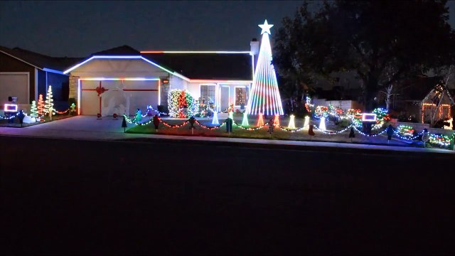 Superbe spectacle de lumières pour Noël!