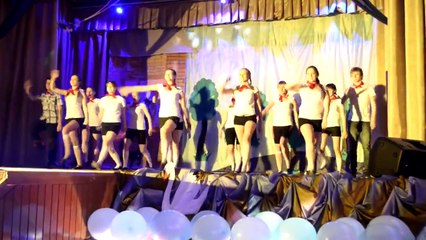 Very attractive girls dance pioneers