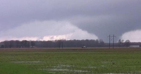 ABD'de hortum dehşeti kamerada