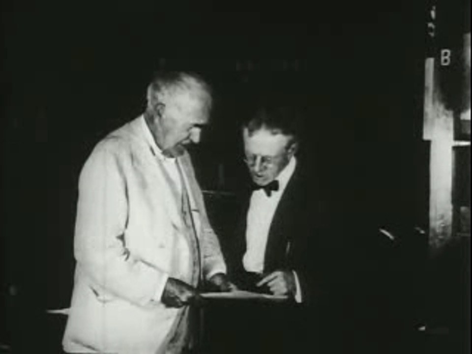 A Day With Thomas Edison 2-6