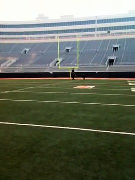 Pro Football Player races against Horse... and loses! Dez Bryant - NFL