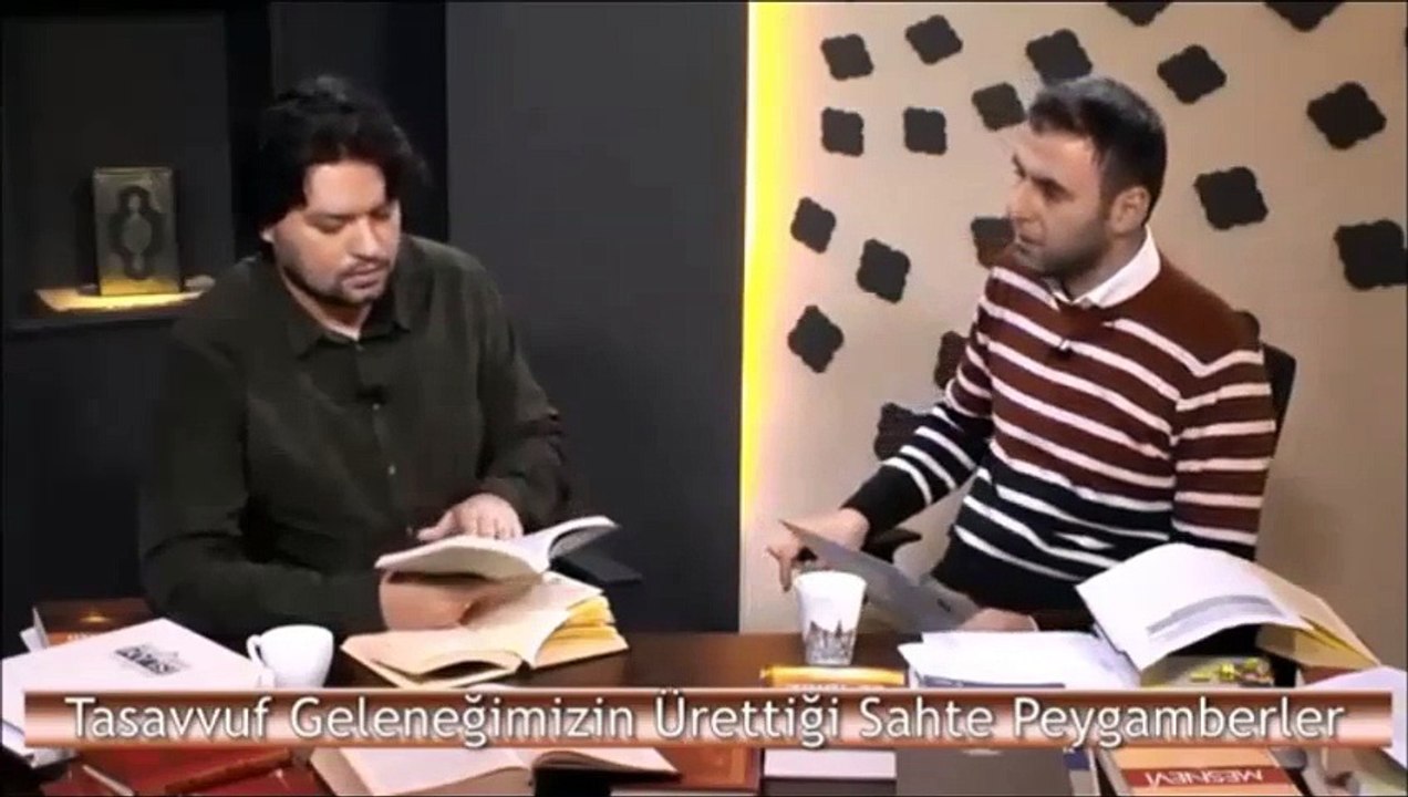 Milli eğitim bakanlığının yayınladığı tarikat kitabından şok ifadeler...