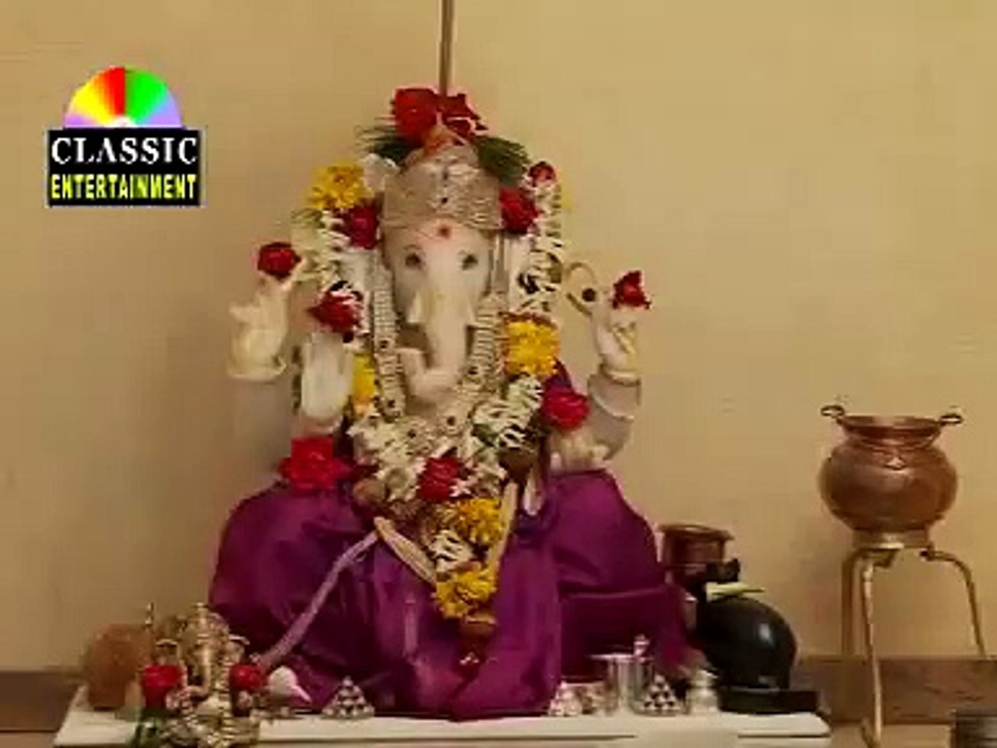 ⁣Marathi Songs - Raya Ganraya | Varadvinayak Morya | Ganpati Marathi Devotional Song