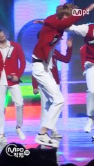 [MPD직캠] 세븐틴 디에잇 직캠 만세 MANSAE Seventeen Fancam @엠카운트다운_151029