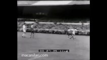31.10.1957 - 1957-1958 European Champion Clubs' Cup 1st Round 1st Leg Royal Antwerp FC 1-2 Real Madrid