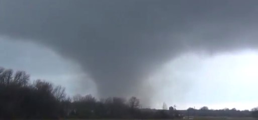 Les Etats-Unis frappés par une vague de tornades
