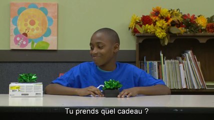 Des enfants ont un choix difficile à faire pour Noël