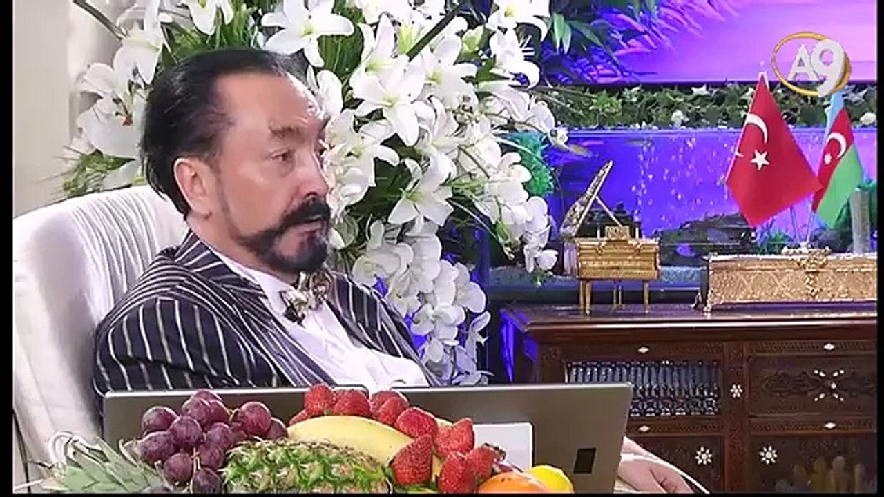 Şeytan Darwinizm kanalıyla bütün dünyaya Allah’ı inkar ettiriyor.