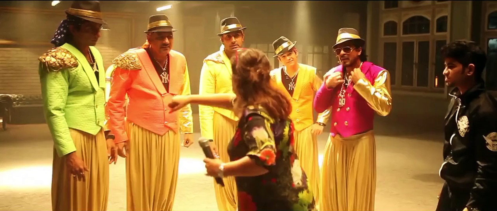 Happy New Year Behind the Scenes | Hip Hop Practice | Shah Rukh Khan, Deepika Padukone