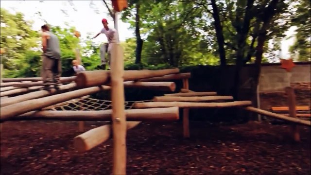 Dünyanın En İyi Sokak Koşucuları || The World's Best Parkour and Freerunning