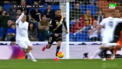 Mira la insólita decisión que tomó este árbitro durante un partido del Real Madrid