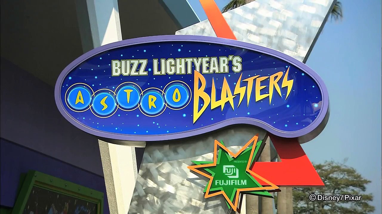 バズ・ライトイヤーのアストロブラスター / Buzz Lightyears Astro Bla...