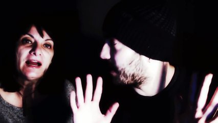 ANIMATRÓNICOS SALVAJES - (Vídeo Reacción con mi madre!) Five Nights at Freddys Animation FNAF