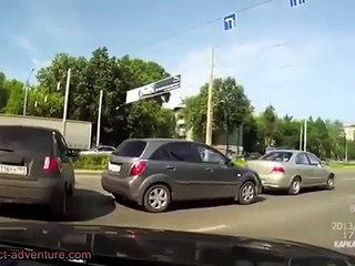 【びっくり映像】バイククラッシュ映像集 vol.10 -Motorcycle Fail and Crashes Compilation