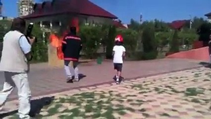 The fire bomb  amazing Ye chez he best agg pe kabo pane k liye HD