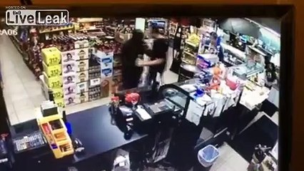 Customers fight off suspect during Coral Gables armed robbery