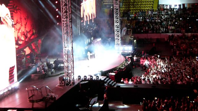 Helene Fischer, Ich will immer wieder dieses Fieber spür`n (Dresden 2015)